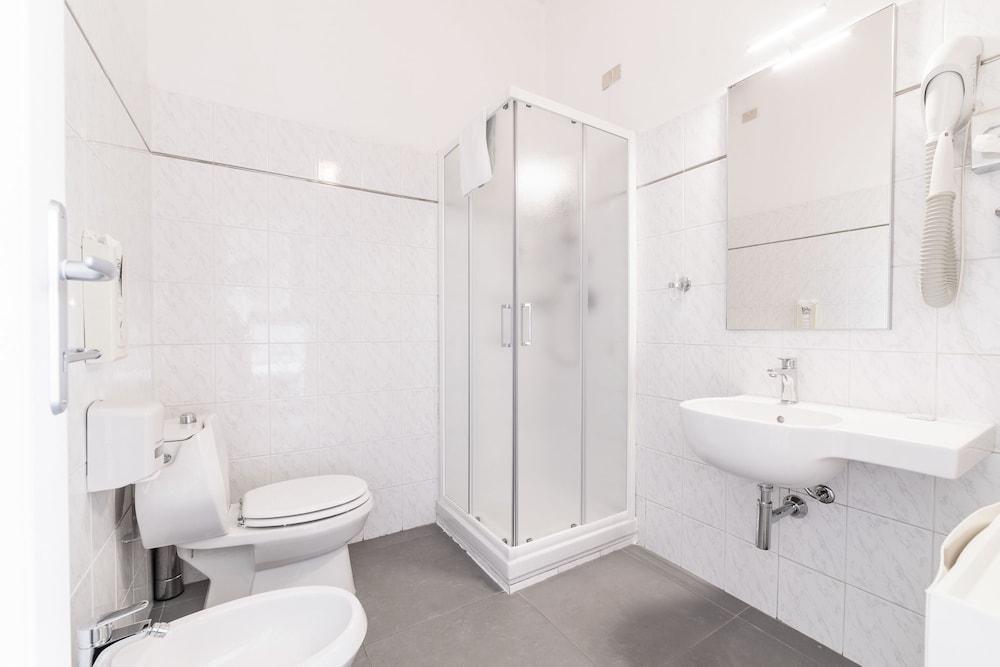 מרינה די מסה Hotel La Bussola מראה חיצוני תמונה